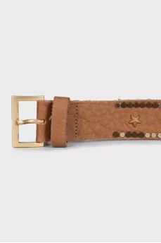 Brown leather belt with decor