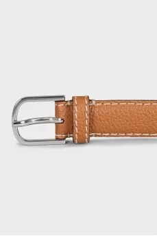Brown belt with contrast stitching