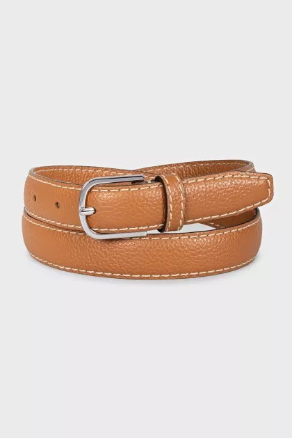 Brown belt with contrast stitching