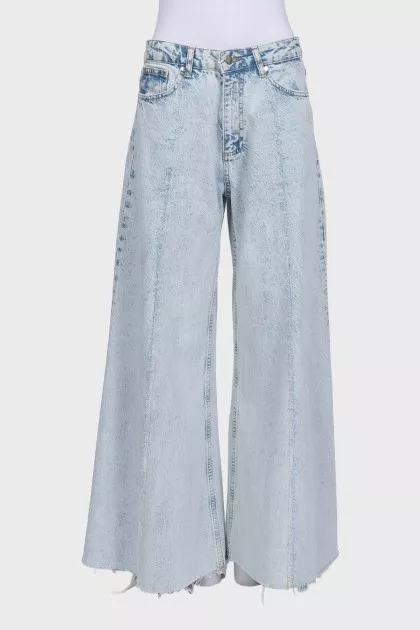 Blue palazzo jeans with raw hem