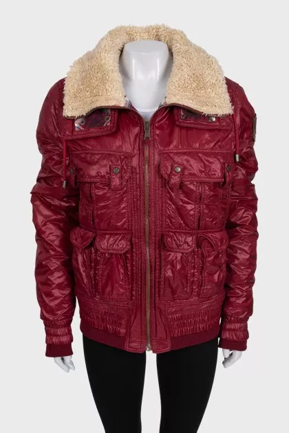 Insulated jacket with branded patch