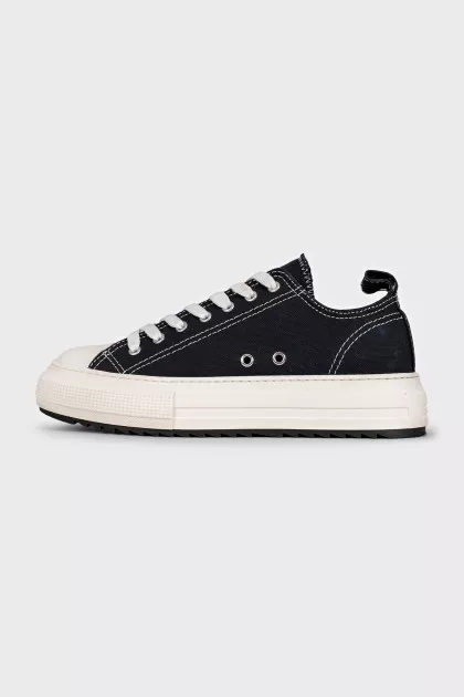 Black Berlin sneakers