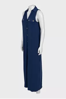 Straight dress with gold buttons