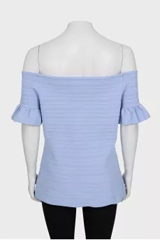 Off-the-shoulder fitted top