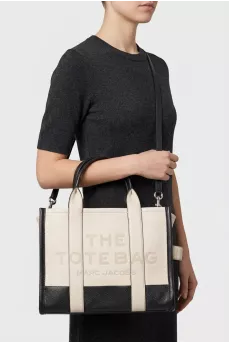 Two-tone tote with logo