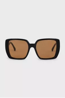 Square sunglasses with yellow lenses
