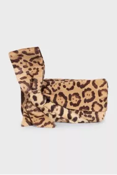 Pony print clutch