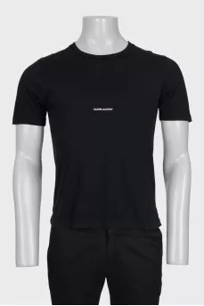 Black straight T-shirt with logo