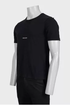Black straight T-shirt with logo