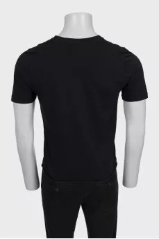 Black straight T-shirt with logo