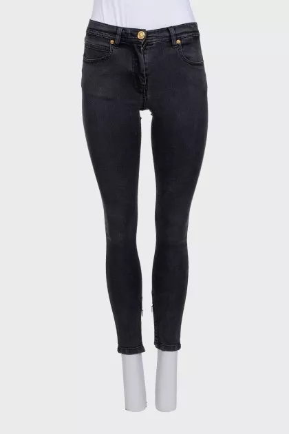 Skinny jeans with a textile insert