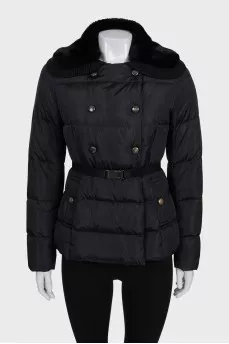 Fitted jacket with a fur collar