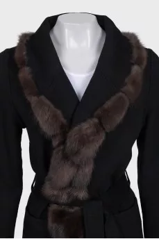 Reversible cashmere coat with fur trim