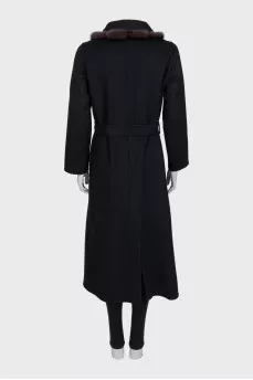 Reversible cashmere coat with fur trim