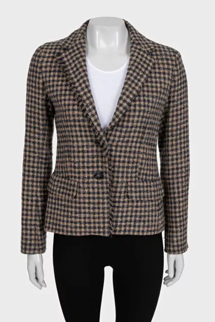 Cropped jacket with a plaid print