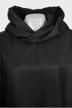 Чорний бомбер oversize з капюшоном