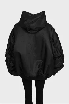 Чорний бомбер oversize з капюшоном