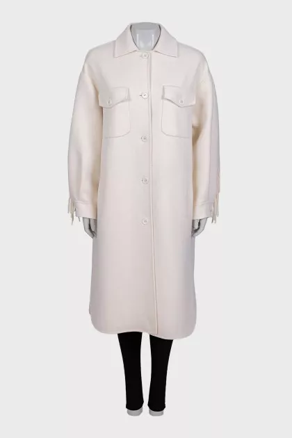 Straight-cut wool coat with patch pockets