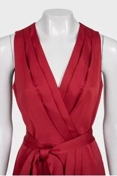 Red fitted dress with belt and tag