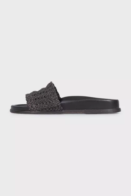 Brown leather weave flip-flops