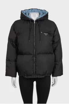 Чорний пуховик Re-Nylon з капюшоном
