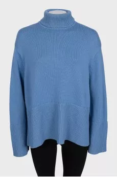 Light blue oversized sweater with slits