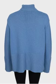 Light blue oversized sweater with slits