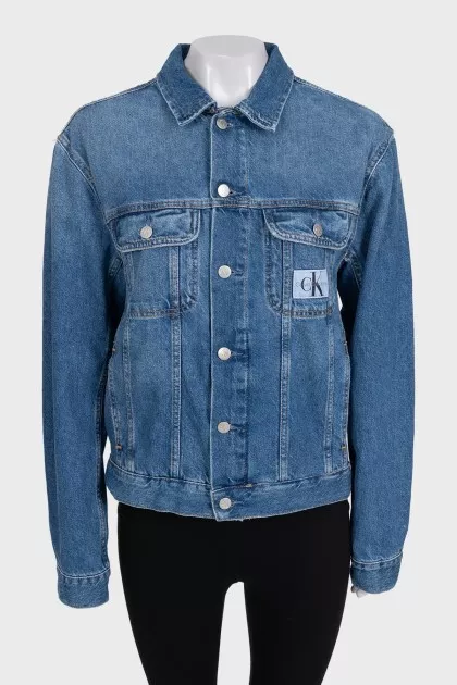 Regular fit denim jacket with tag