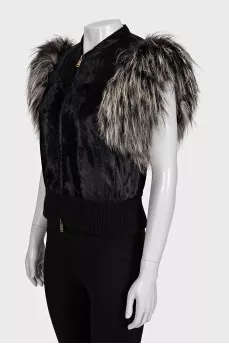 Vintage black fur shoulder vest with tag