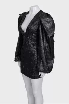Black dress with voluminous sleeves