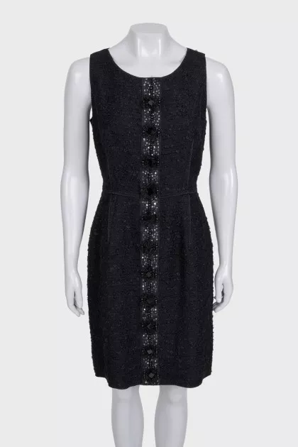 Black dress with a zipper and sequins