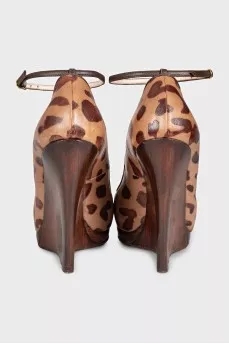 Animal print leather wedge shoes