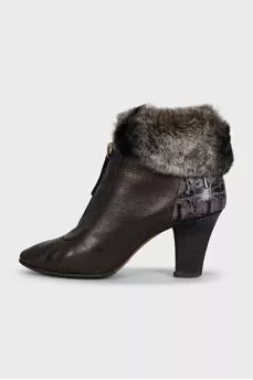Leather ankle boots with fur trim and heels
