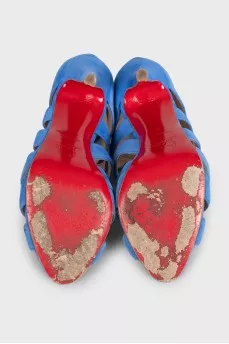 Light blue suede sandals with a zipper