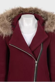Burgundy zippered coat with fur
