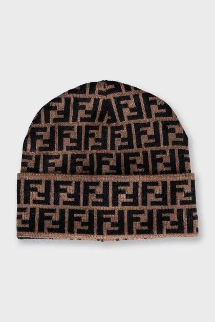 Brown wool hat with signature print