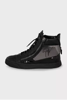 Men's black boots with a zipper and laces