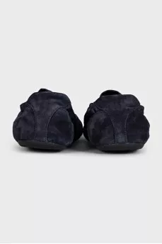Dark blue textile sneakers with suede inserts