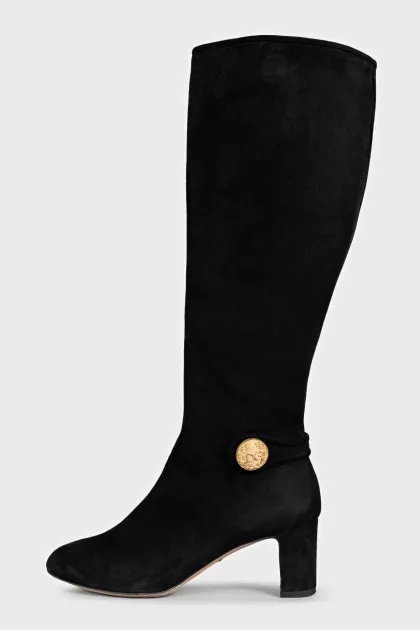 Suede boots with a gold logo