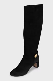 Suede boots with a gold logo