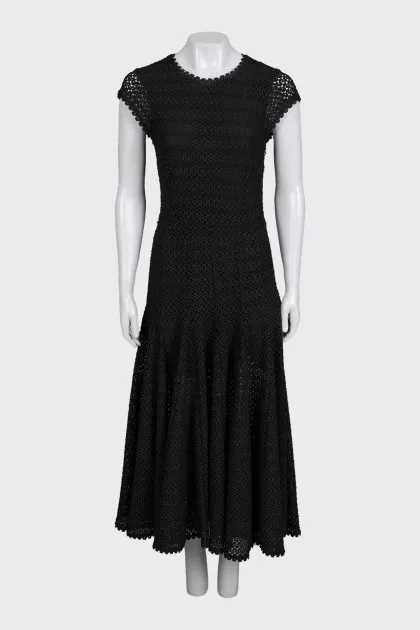 Fitted dress with perforated zip