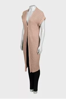 Long beige cardigan with a button
