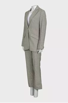 Black and white houndstooth print suit