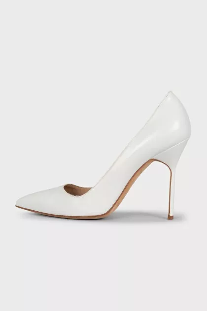 White stiletto pumps