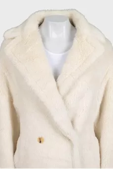 White alpaca and wool buttoned fur coat
