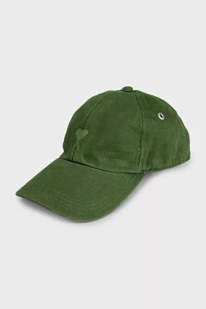 Green cap with embroidered logo