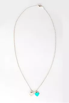 Heart-shaped pendant chain