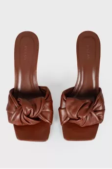 Soft-knot leather mules