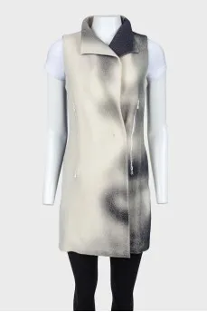 Long vest with buttons
