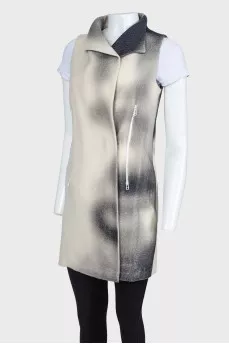 Long vest with buttons